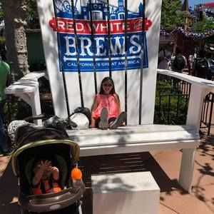 Meet your Posher, Elizabeth